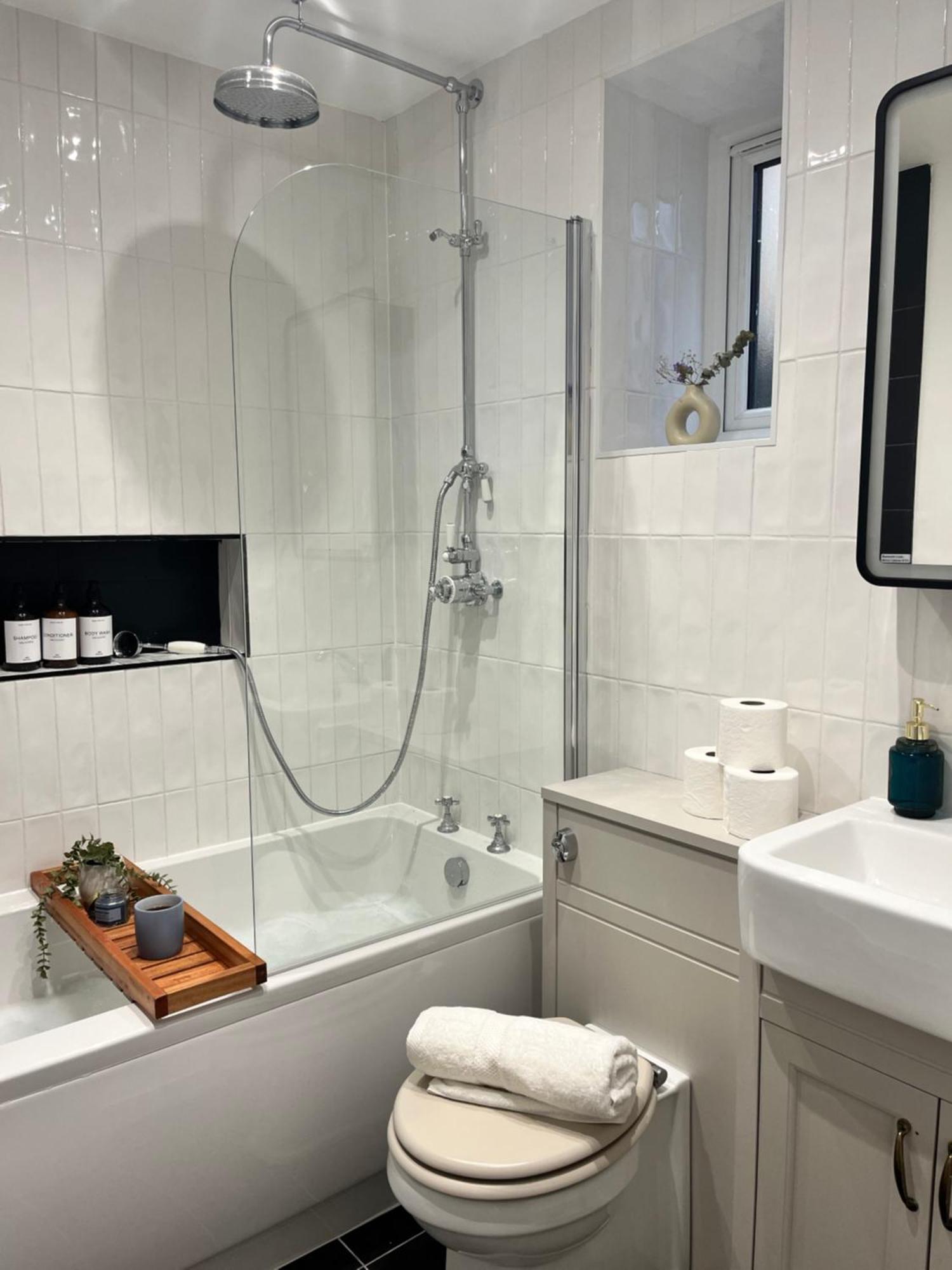 Cozy And Peaceful Apartment With Terrace In Hackney London Eksteriør billede