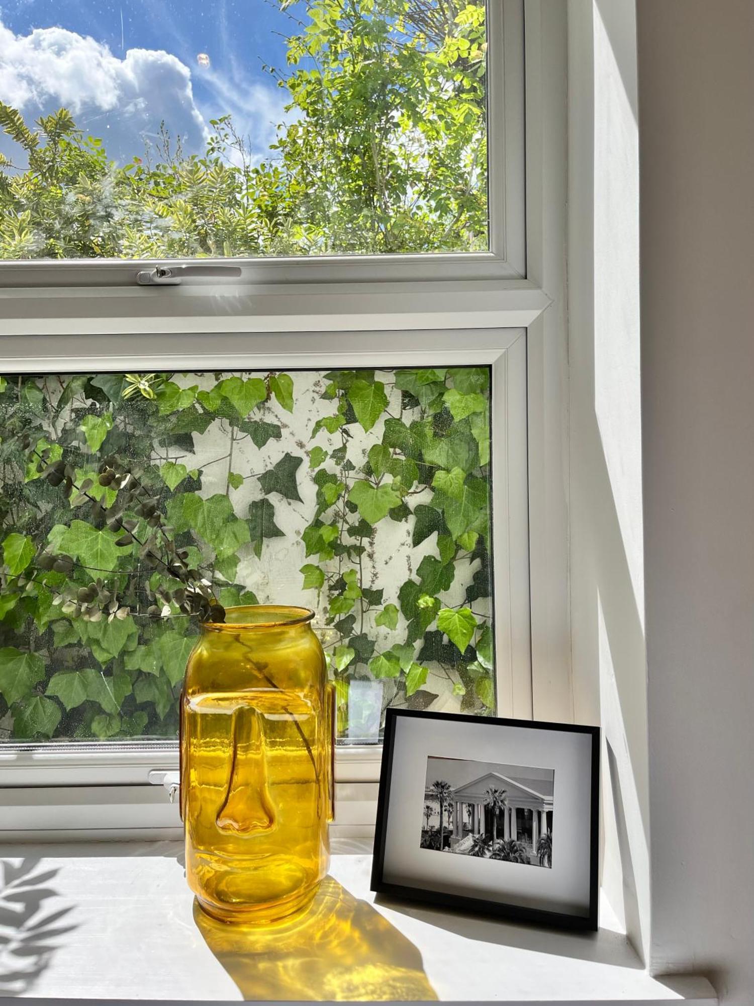 Cozy And Peaceful Apartment With Terrace In Hackney London Eksteriør billede
